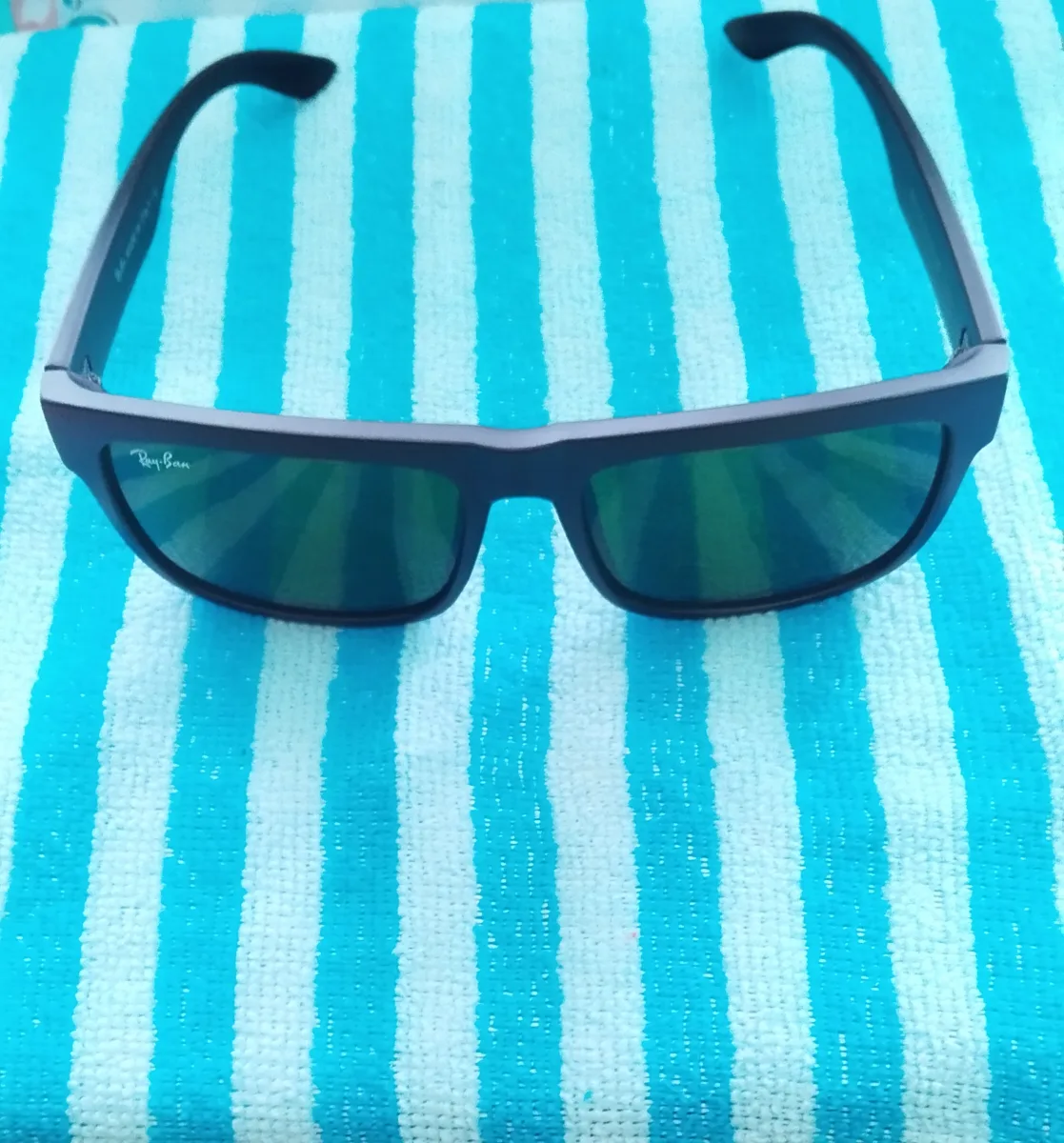 RayBan RB4166