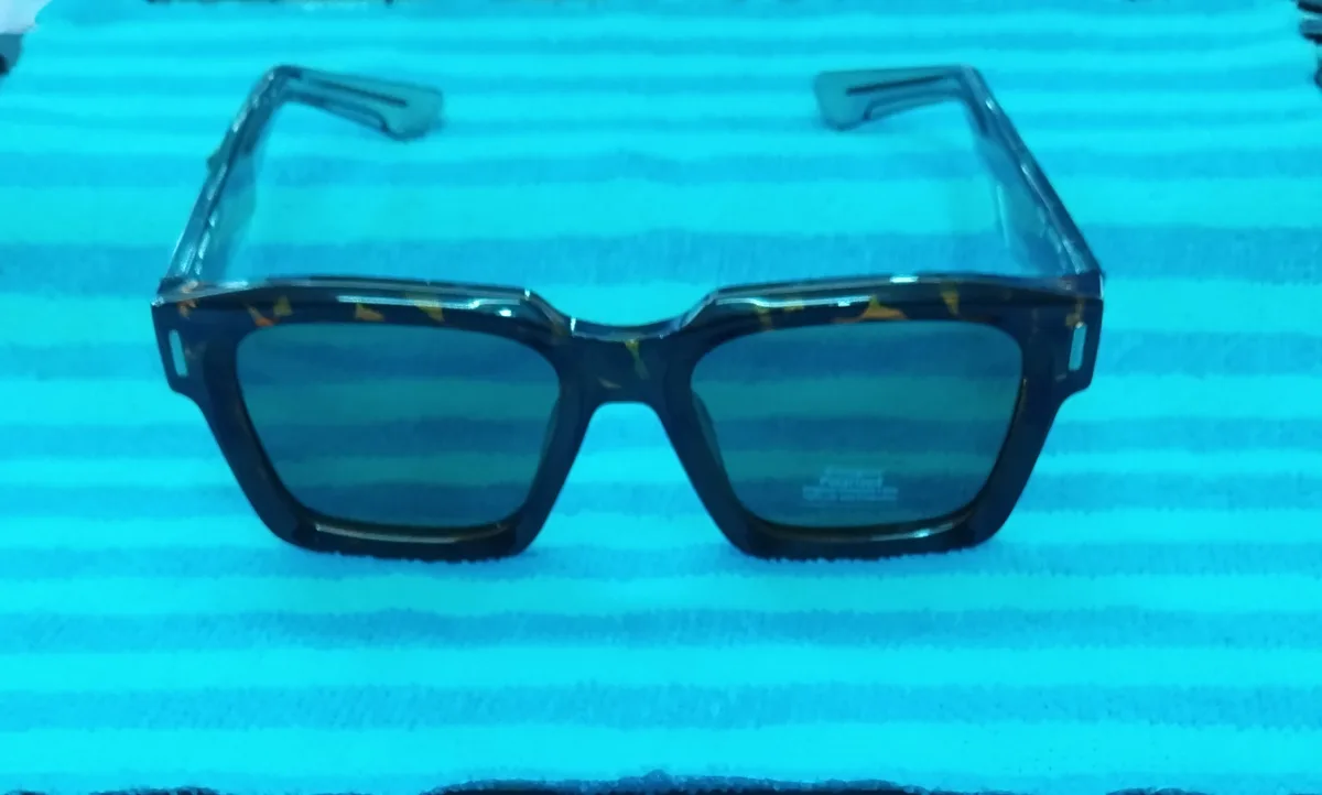 B&G Sunglasses P3236