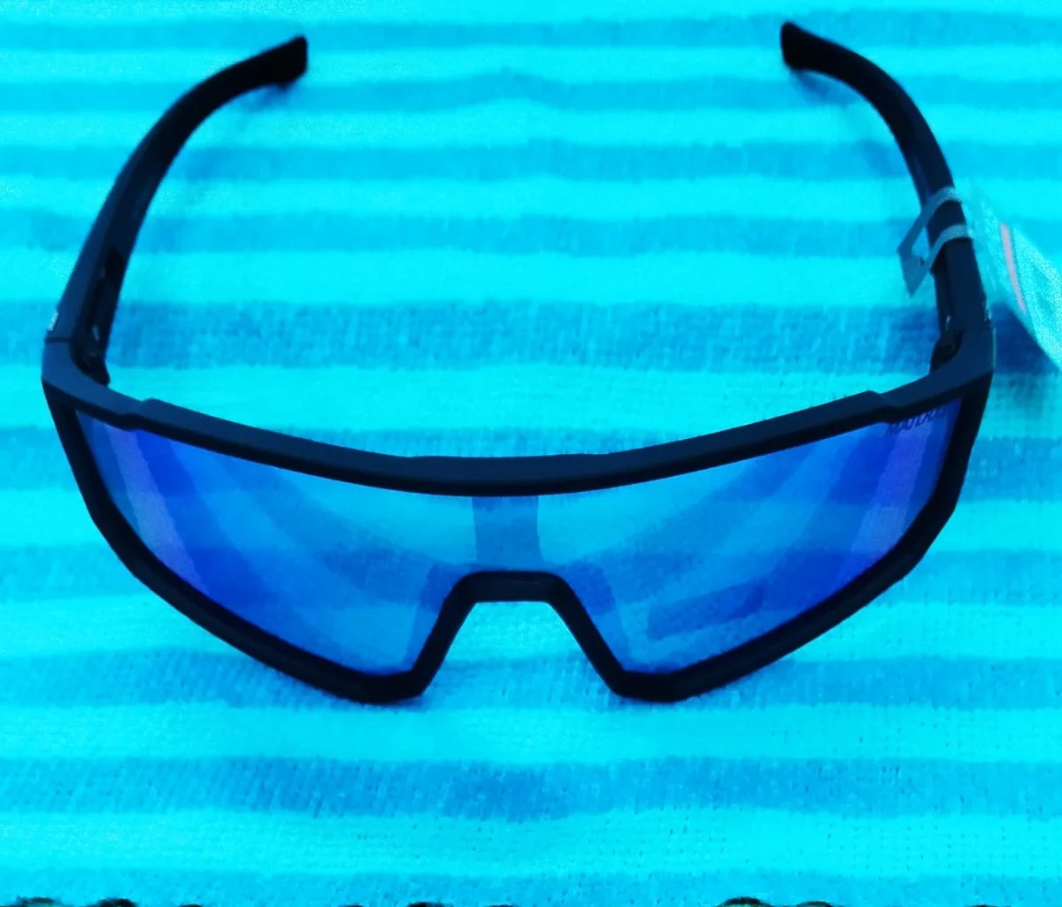 Sports sunglasses MATLRXS P1609