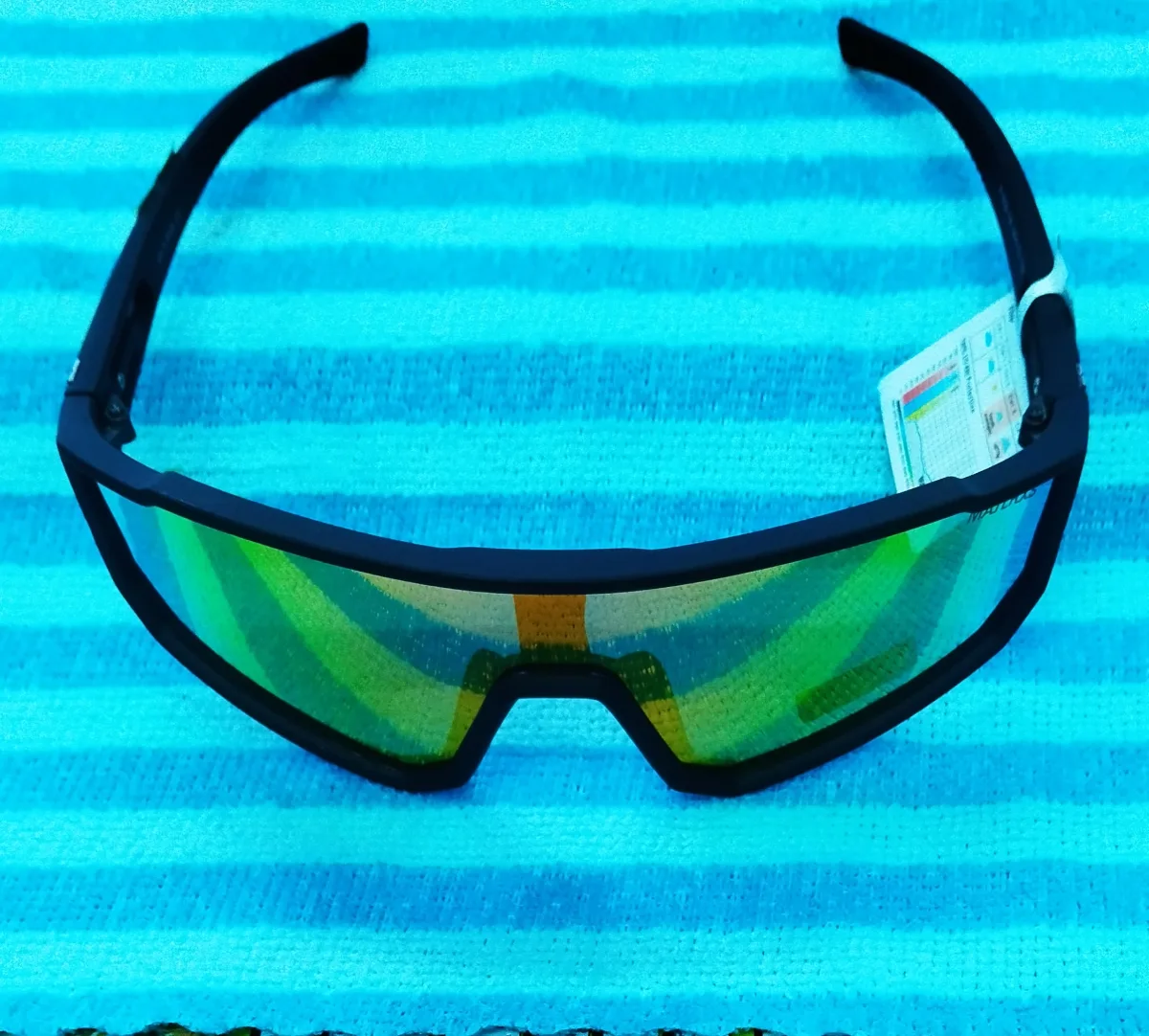 Sports sunglasses MATLRXS P1609